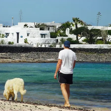 Casa Azul - 50 M Beach, Exclusive And Quiet Area, Wi-fi Pedro Barba