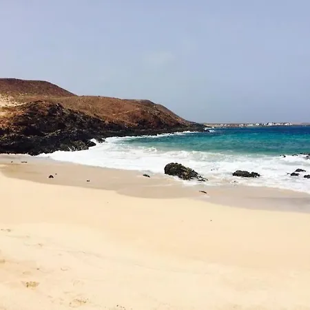 Casa Azul - 50 M Beach, Exclusive And Quiet Area, Wi-fi *