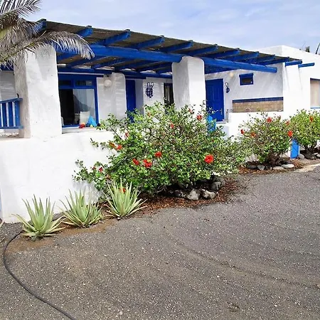 Holiday home Casa Azul - 50 M Beach, Exclusive And Quiet Area, Wi-fi *
