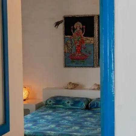 Casa Azul - 50 M Beach, Exclusive And Quiet Area, Wi-fi *