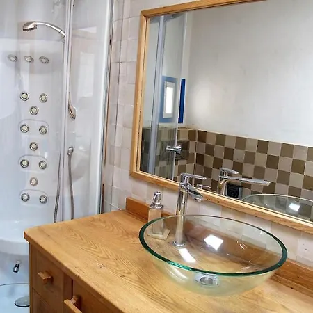 Casa Azul - 50 M Beach, Exclusive And Quiet Area, Wi-fi Pedro Barba