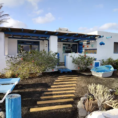 Casa Azul - 50 M Beach, Exclusive And Quiet Area, Wi-fi